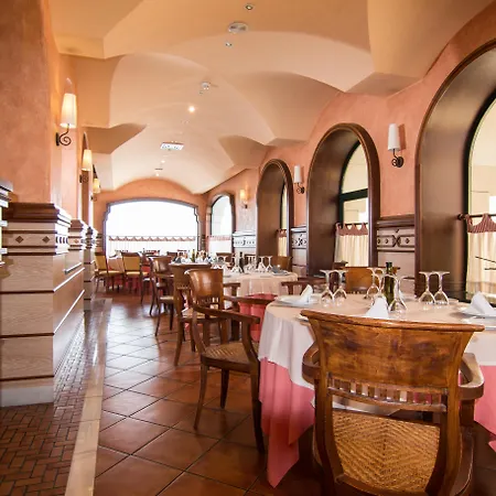 Hotel Abades