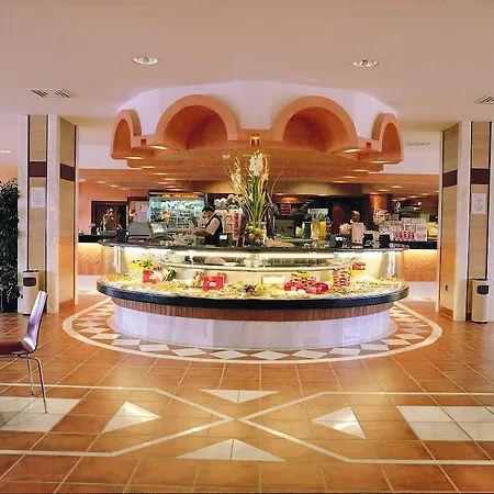 Abades Hotel 4*